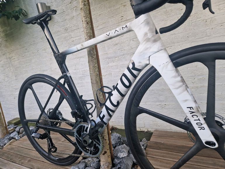 Used Factor OSTRO VAM 2023 2023 Road & Gravel, White — image 2 of 11