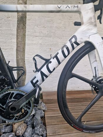 Used Factor OSTRO VAM 2023 2023 Road & Gravel, White — image 10 of 11