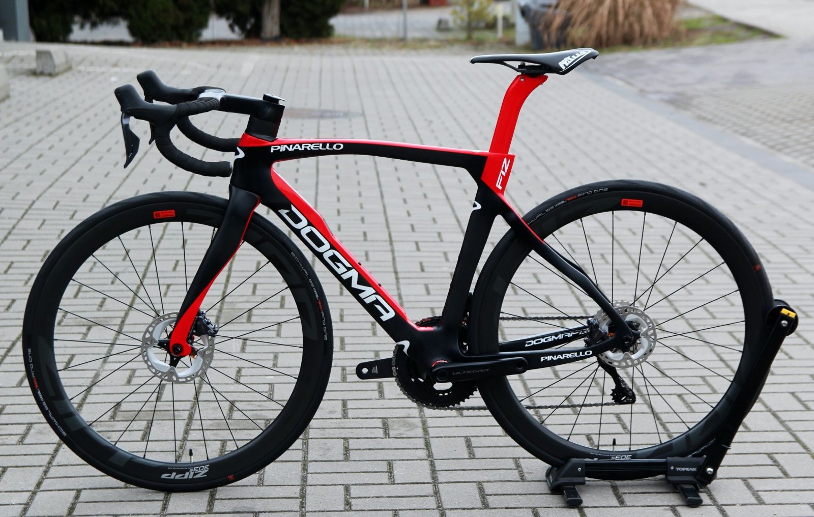 Dogma f12 hot sale ultegra