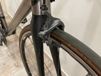 Used Custom Titanium Road 2020 Road & Gravel, Light Gray — image 8 of 8