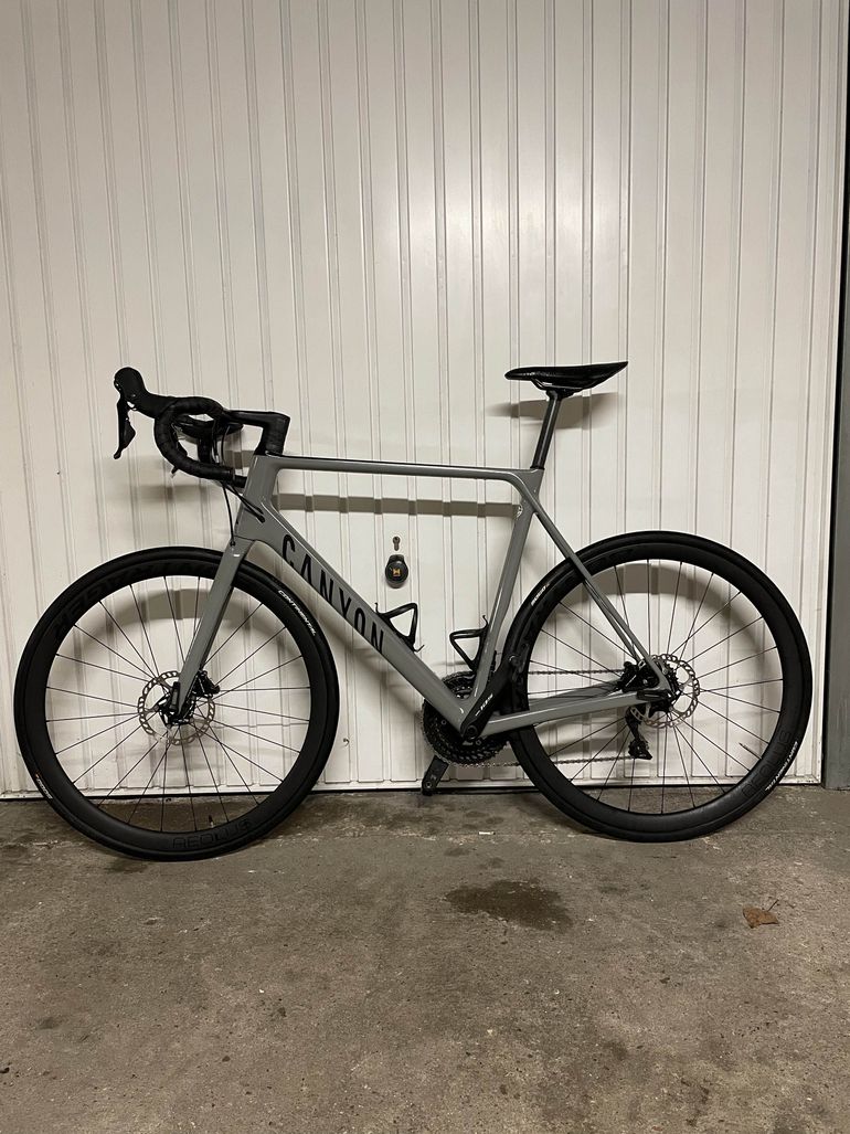 Used Canyon Ultimate CF SL 7 Disc 2021 Road & Gravel, Light Gray — image 5 of 6