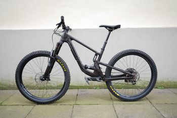 Used Santa Cruz 5010 R / Carbon C / 27.5 2022 Mountainbike, Viola — image 2 of 9