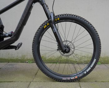 Used Santa Cruz 5010 R / Carbon C / 27.5 2022 Mountainbike, Viola — image 4 of 9
