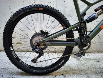 Brugt Nukeproof Mega 275c Factory 2019 2019 Mountainbike — billede 17 af 20