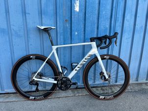 Canyon - Ultimate CF SLX 9 Disc Di2 2022, 2022