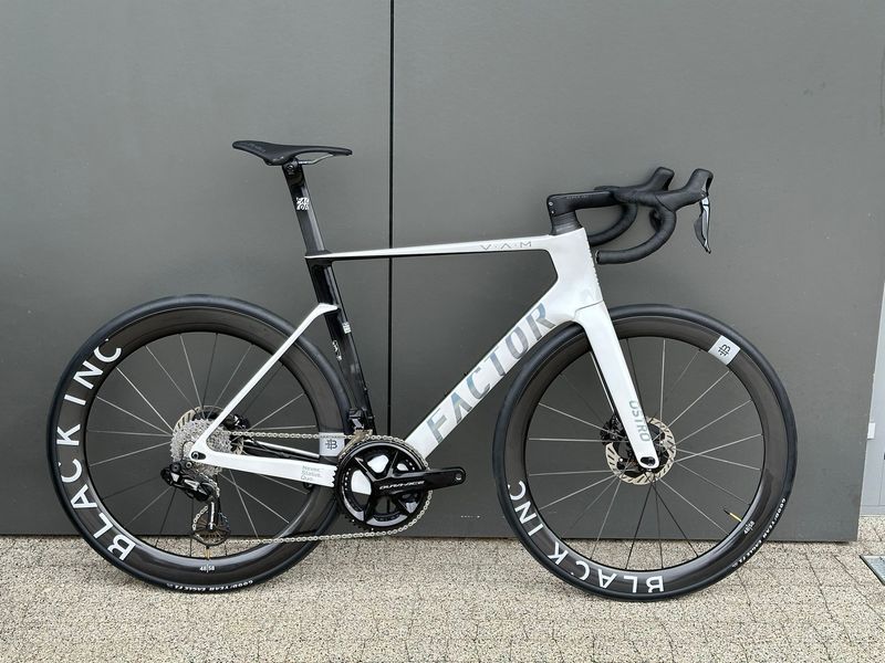 Factor OSTRO VAM 2023 2023 Road & Gravel d'occasion — image 1 sur 13