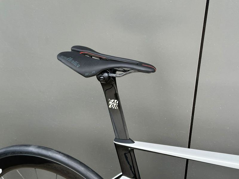 Factor OSTRO VAM 2023 2023 Road & Gravel d'occasion — image 9 sur 13