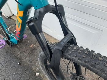 Gebrauchtes Trek Roscoe 7 2022 2022 Mountainbike, Blau — Bild 3 von 5