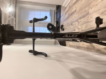 Used Specialized Allez Sprint Comp 2022 2022 Road & Gravel, Black — image 7 of 8