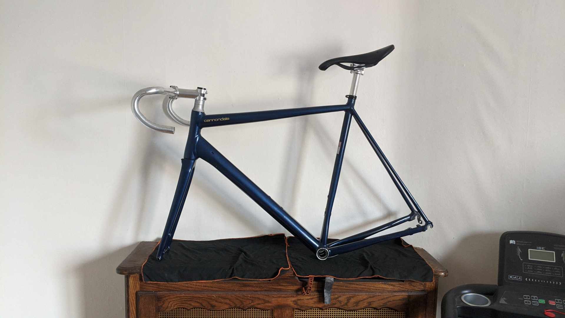 Cannondale caad12 best sale frameset 2019