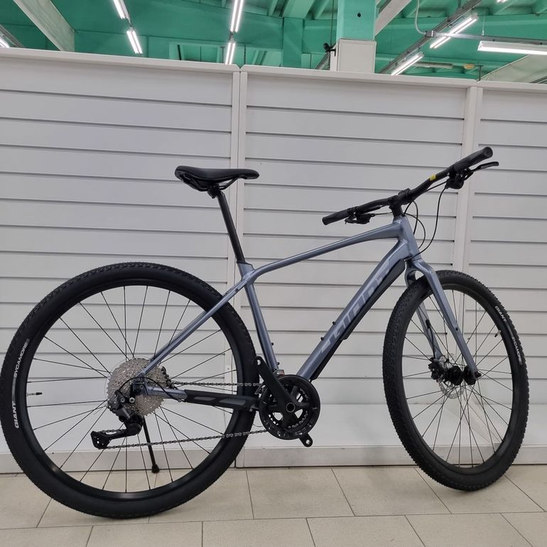 Used Giant ToughRoad, SLR 1 2022 2022 Road & Gravel — image 1 of 4