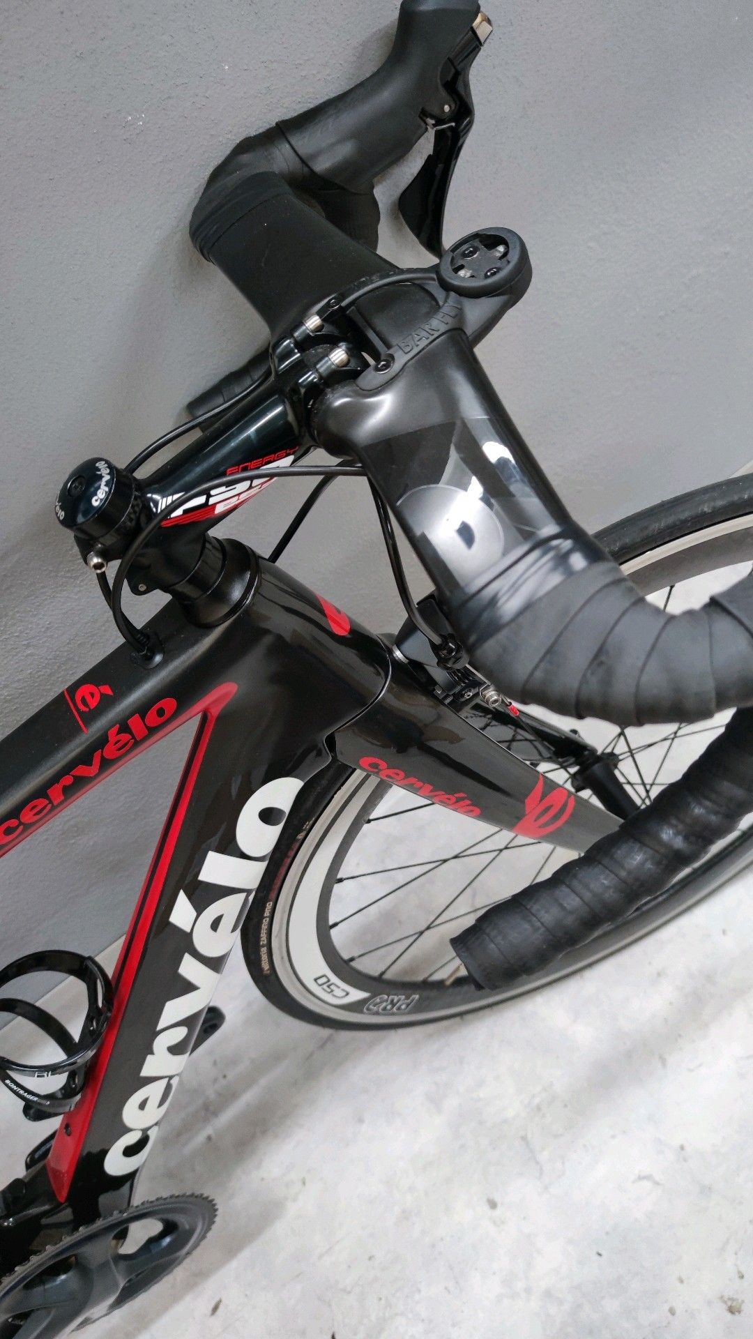 Harga road hot sale bike cervelo