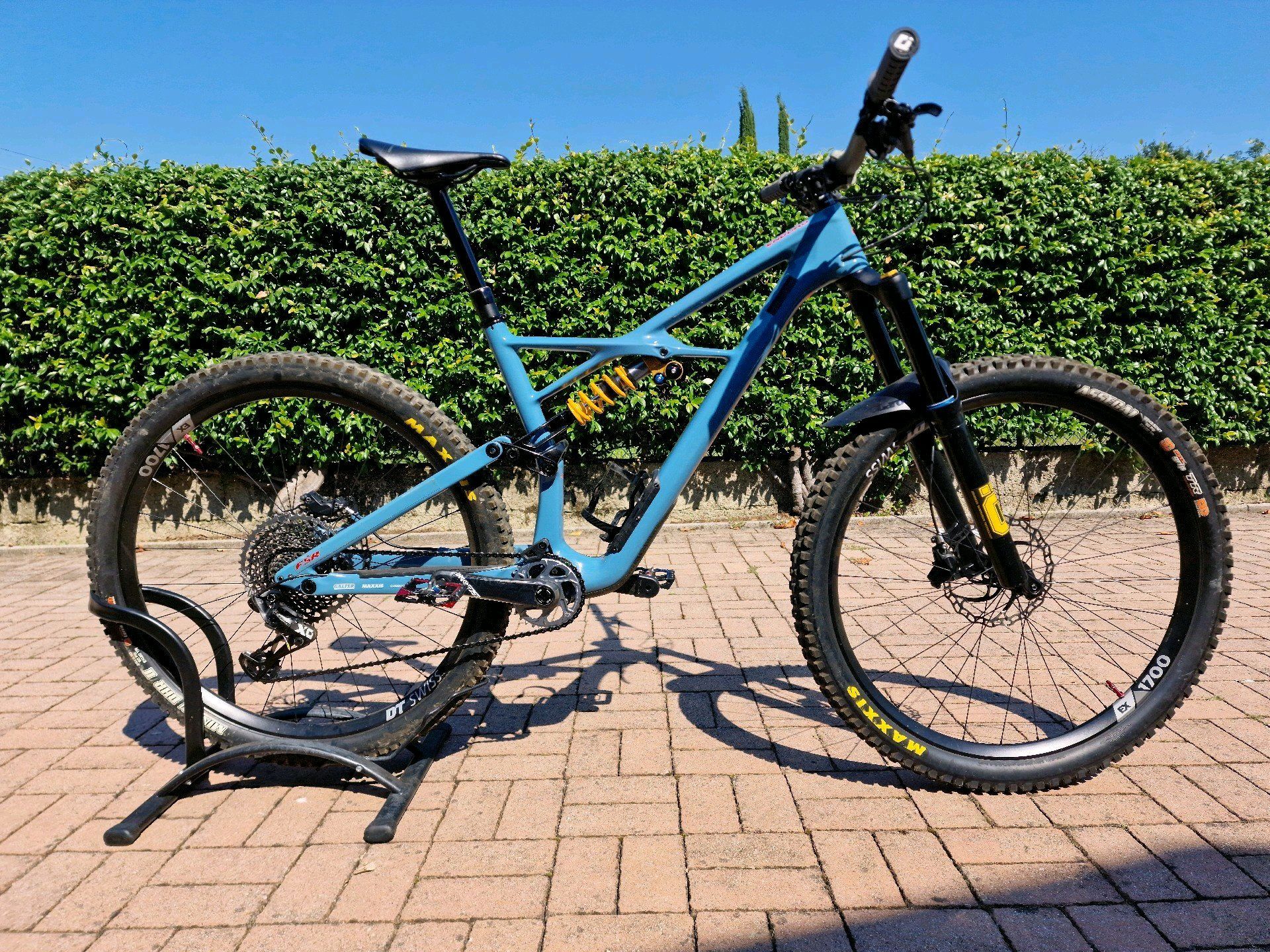 Specialized enduro best sale pro 2019