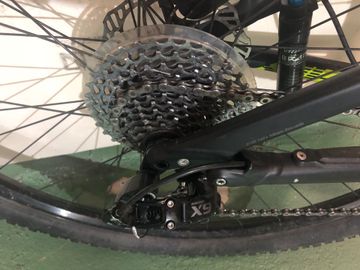 Specialized Epic Comp 29 2015 2015 Mountainbike usato, Nero — immagine 4 di 7