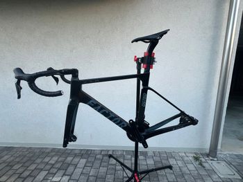 Used Factor Frame Kit Ostro VAM + Ultegra Di2 12V 2023 Road & Gravel, Black — image 2 of 7