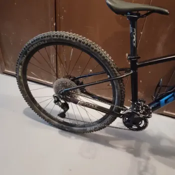 Used Giant Thalon 2021 Mountainbike, Black — image 2 of 6
