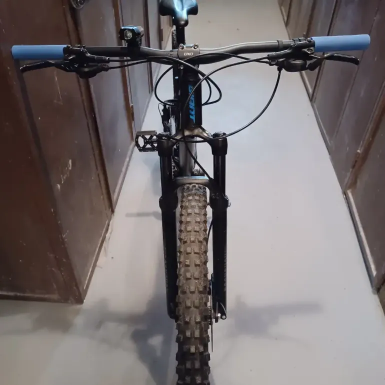 Used Giant Thalon 2021 Mountainbike, Black — image 6 of 6