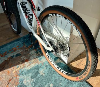 Used Canyon Lux CF 6 2021 2021 Mountainbike — image 7 of 11