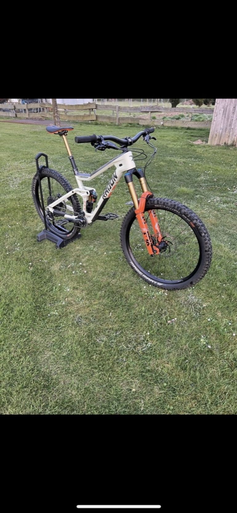 Used Radon JAB 10.0 HD 2021 Mountainbike, Grün — image 3 of 10