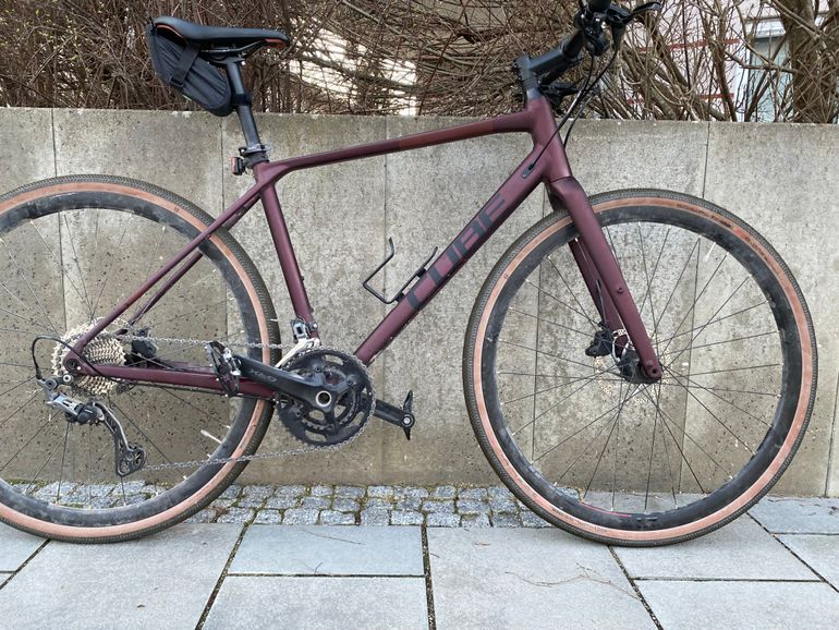 Used CUBE NULANE RACE 2023 2023 Road & Gravel, Red — image 1 of 4