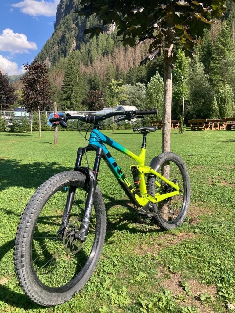 Trek remedy 8 gx 2020 sales mountain bike