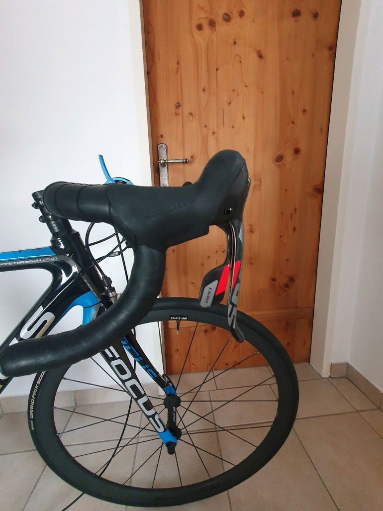 Used Focus Izalco Team SL 2014 Road & Gravel, Azul — image 6 of 9