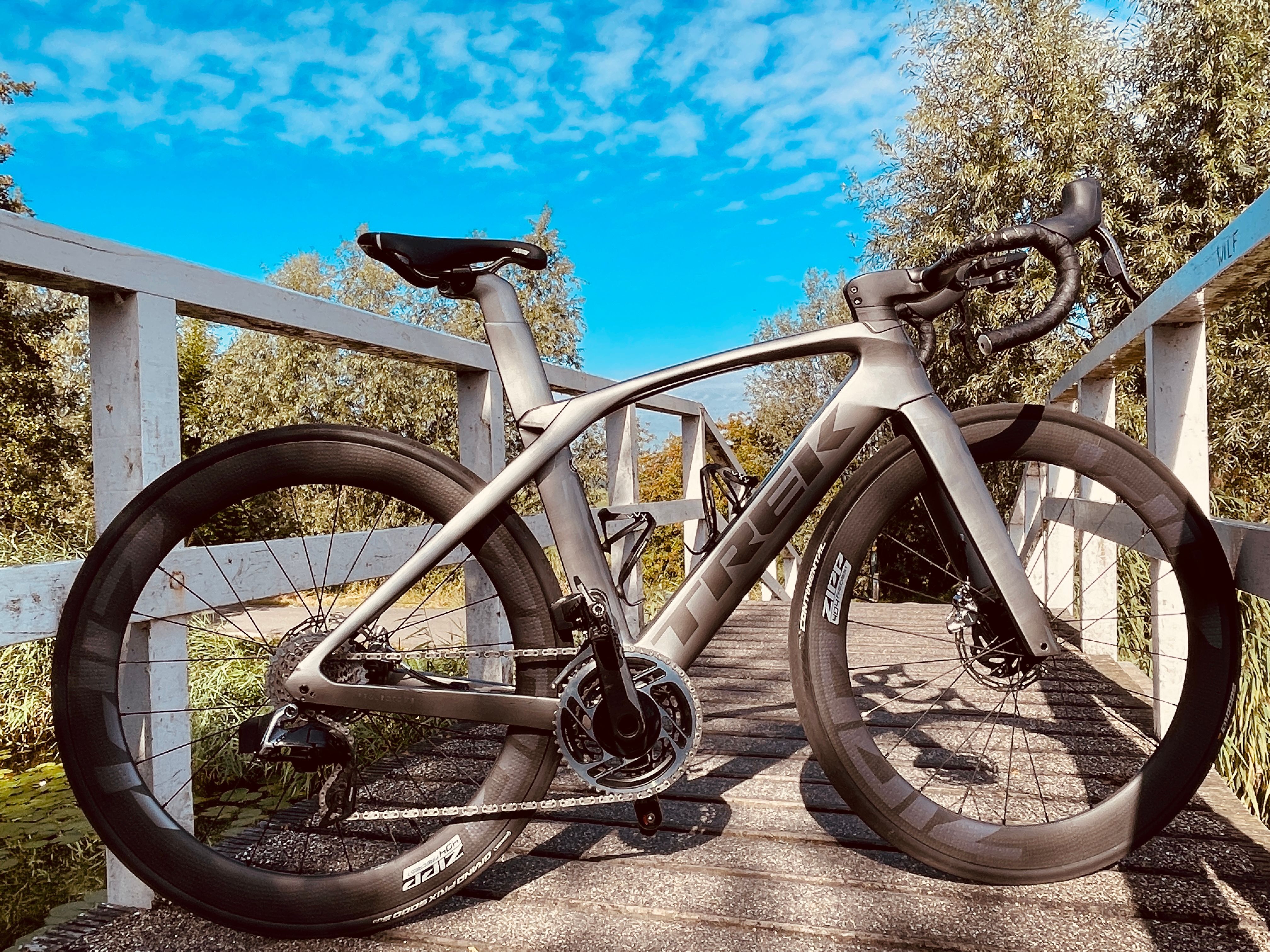 Trek madone slr 2024 9 disc etap