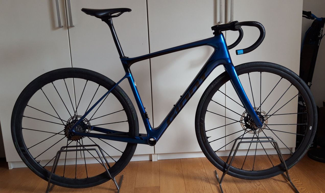 Giant defy advanced pro 1 store di2 2021