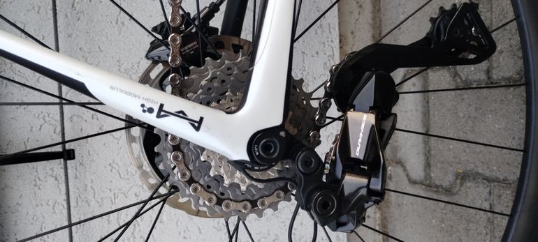 Used Cannondale Synapse Hi MOD Disc Dura Ace Di2 2019 2019 Road & Gravel — image 46 of 78