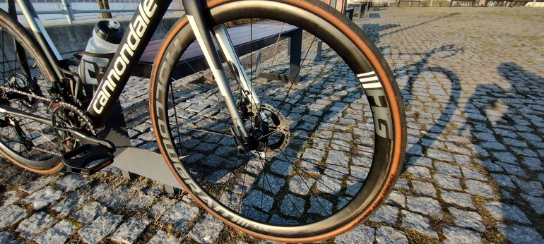 Used Cannondale Synapse Hi MOD Disc Dura Ace Di2 2019 2019 Road & Gravel — image 9 of 78