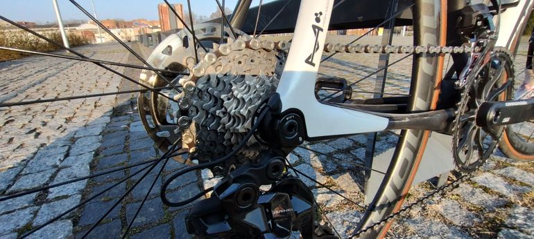 Used Cannondale Synapse Hi MOD Disc Dura Ace Di2 2019 2019 Road & Gravel — image 6 of 78