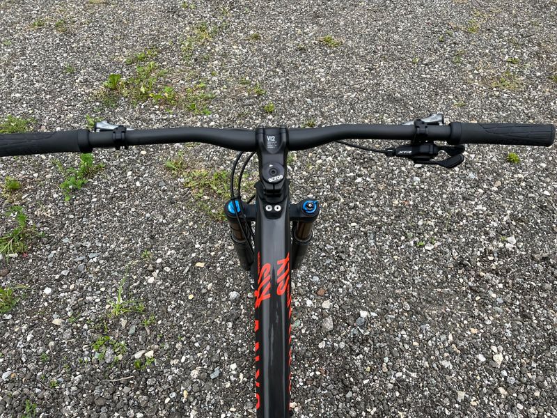 Używany Canyon Neuron CF SLX 9 2021 2021 Mountainbike — zdjęcie 17 z 56