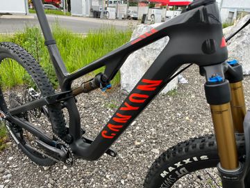 Używany Canyon Neuron CF SLX 9 2021 2021 Mountainbike — zdjęcie 11 z 56