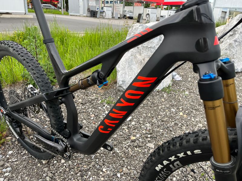 Używany Canyon Neuron CF SLX 9 2021 2021 Mountainbike — zdjęcie 11 z 56