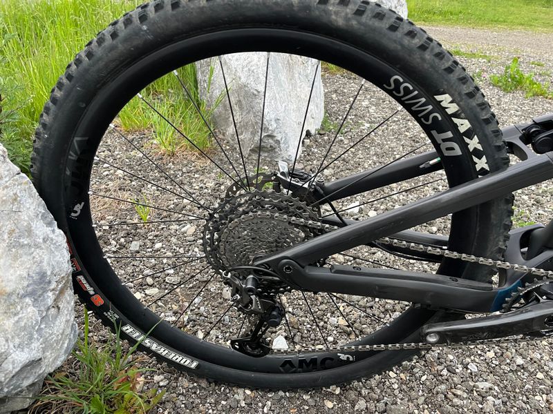 Używany Canyon Neuron CF SLX 9 2021 2021 Mountainbike — zdjęcie 22 z 56