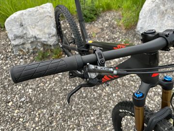 Używany Canyon Neuron CF SLX 9 2021 2021 Mountainbike — zdjęcie 2 z 56
