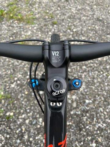 Używany Canyon Neuron CF SLX 9 2021 2021 Mountainbike — zdjęcie 18 z 56
