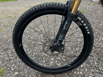 Używany Canyon Neuron CF SLX 9 2021 2021 Mountainbike — zdjęcie 9 z 56