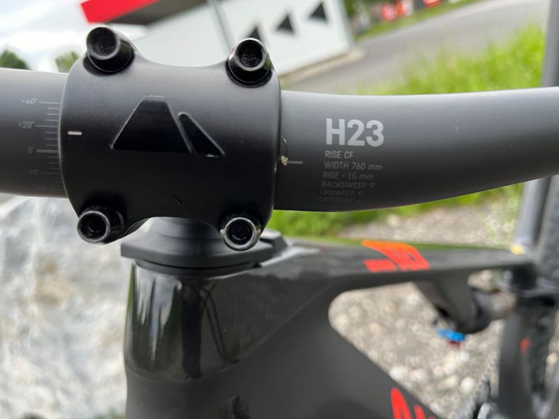 Używany Canyon Neuron CF SLX 9 2021 2021 Mountainbike — zdjęcie 48 z 56