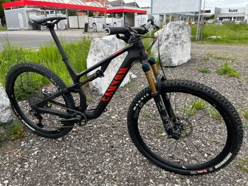 Używany Canyon Neuron CF SLX 9 2021 2021 Mountainbike — zdjęcie 37 z 56
