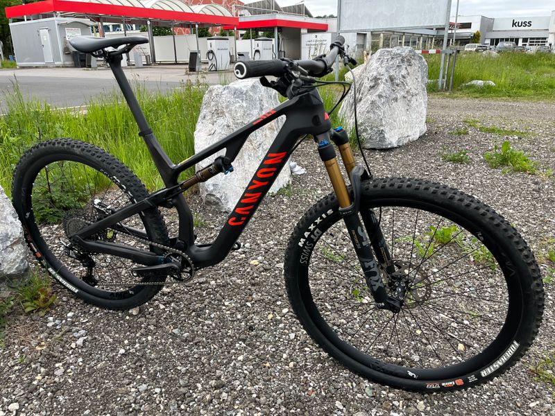 Używany Canyon Neuron CF SLX 9 2021 2021 Mountainbike — zdjęcie 37 z 56