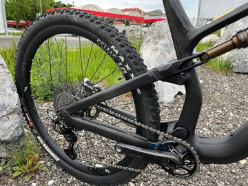 Używany Canyon Neuron CF SLX 9 2021 2021 Mountainbike — zdjęcie 12 z 56