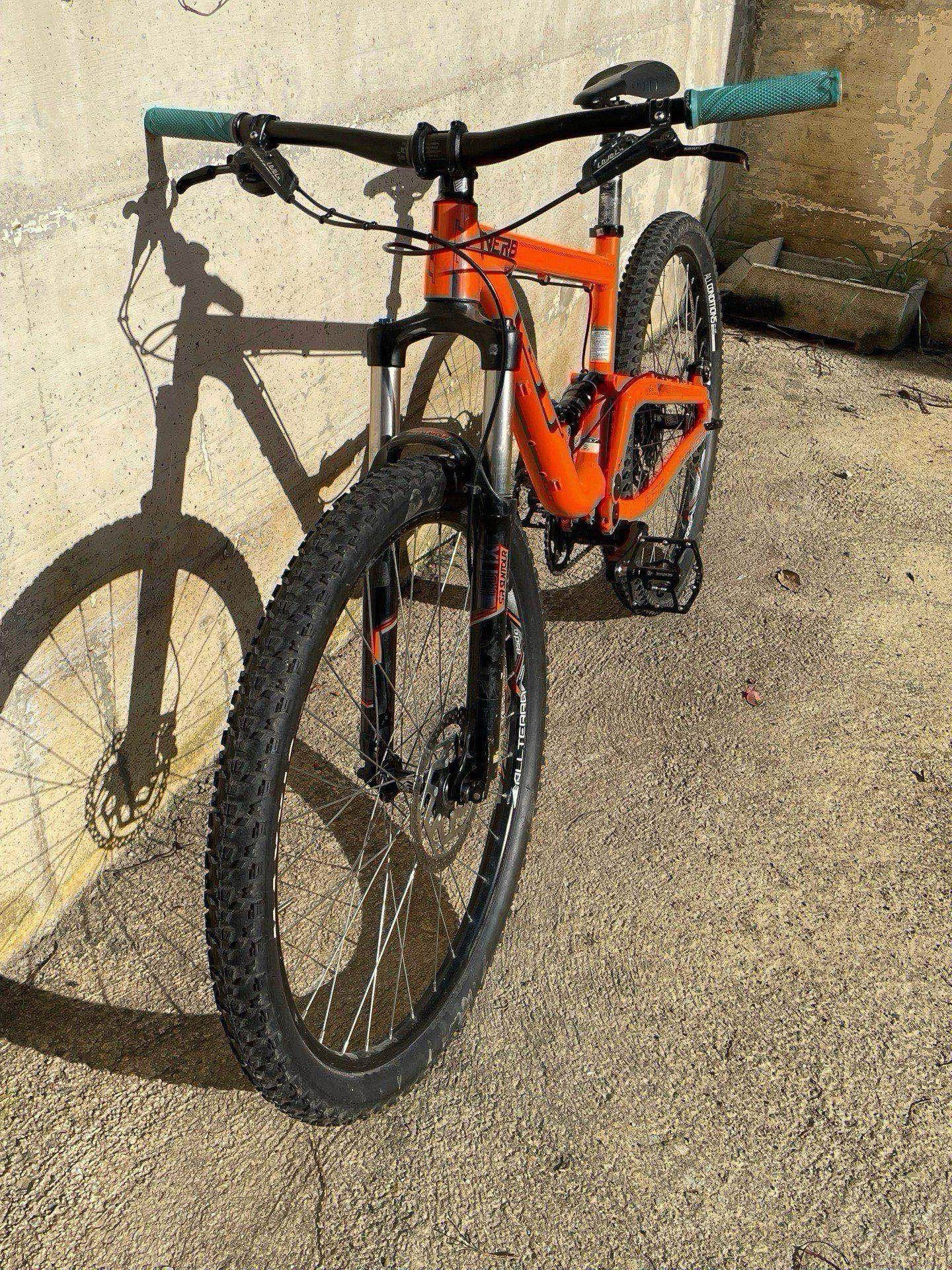 Gt verb deals elite mountain bike