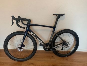 Used Specialized Tarmac SL7 Pro - Ultegra Di2 2021 2021 Road & Gravel, Blue — image 1 of 3