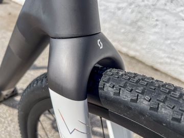 Gebrauchtes Scott Addict Gravel Tuned HMX GRX Di2 2x11 CeramicSpeed 2022 2022 Road & Gravel, Schwarz — Bild 3 von 28