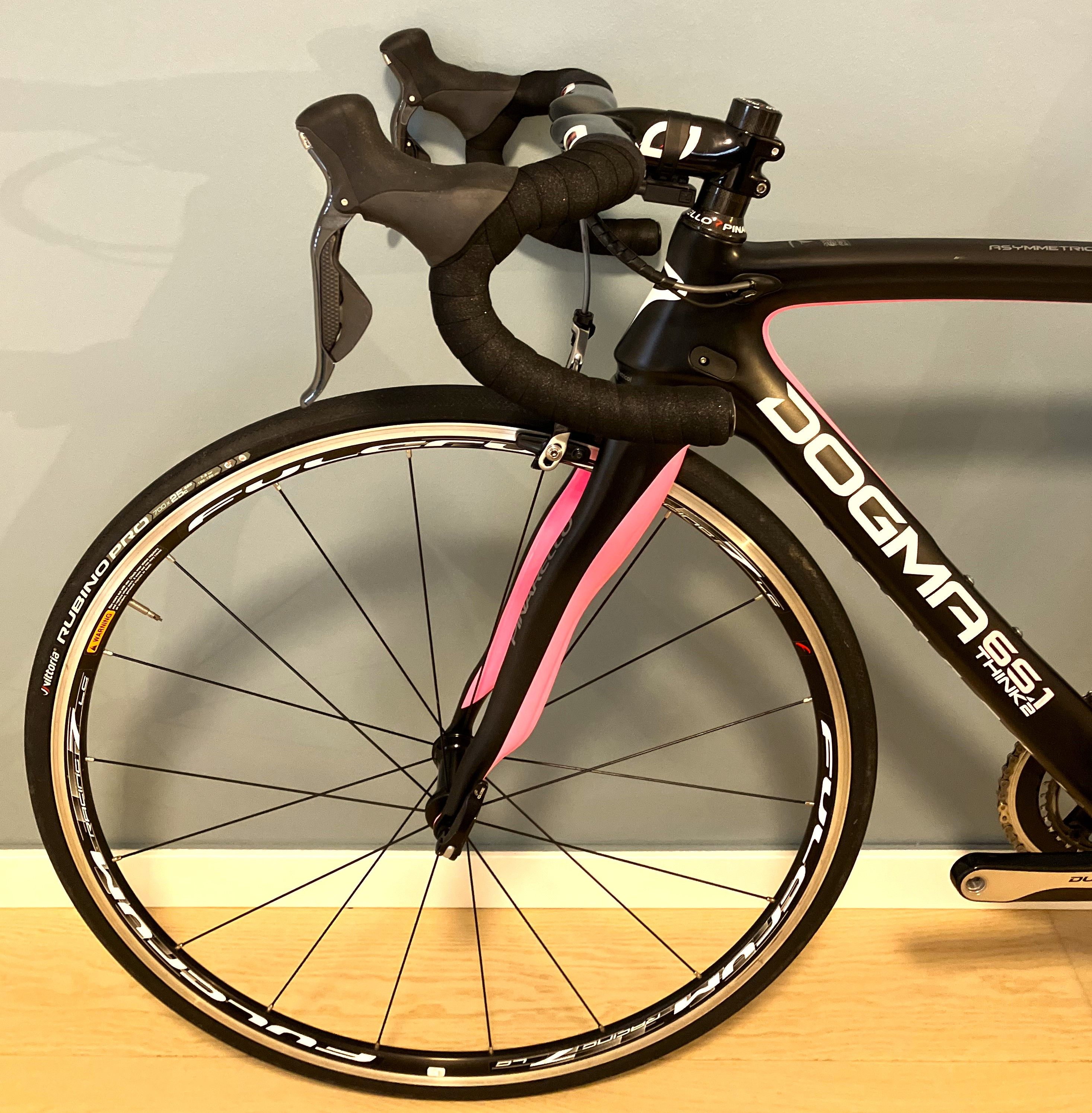 Pinarello dogma 2024 65 1