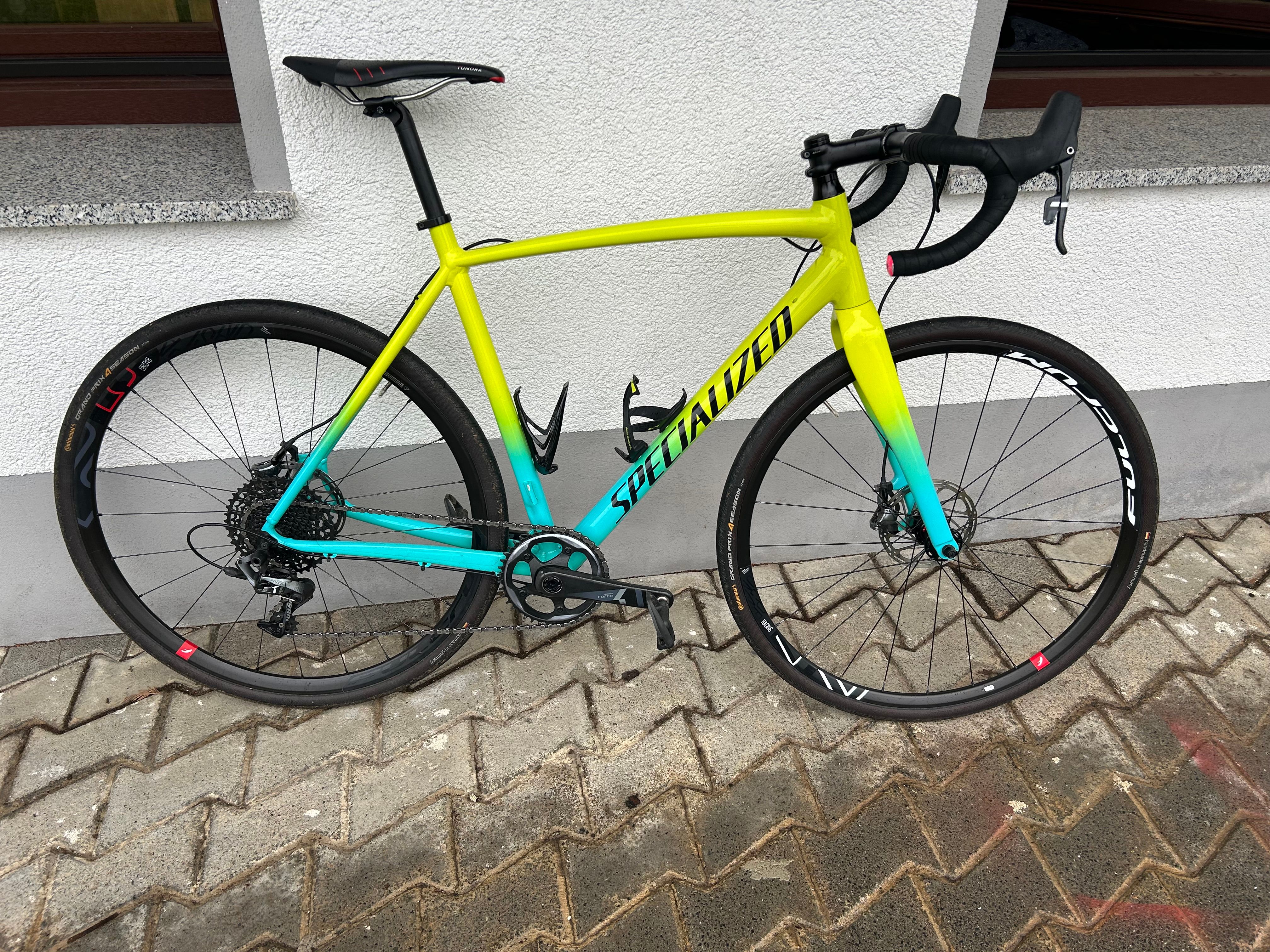 Crux e5 sales sport 2019