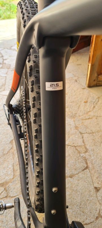 Used Trek Procaliber 9.7 2018 2018 Mountainbike, Light Gray — image 7 of 11
