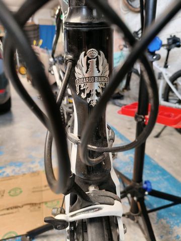 Used Bianchi Intenso Veloce Compact 2016 2016 Road & Gravel, Black — image 13 of 13