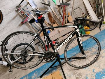 Used Bianchi Intenso Veloce Compact 2016 2016 Road & Gravel, Black — image 6 of 13